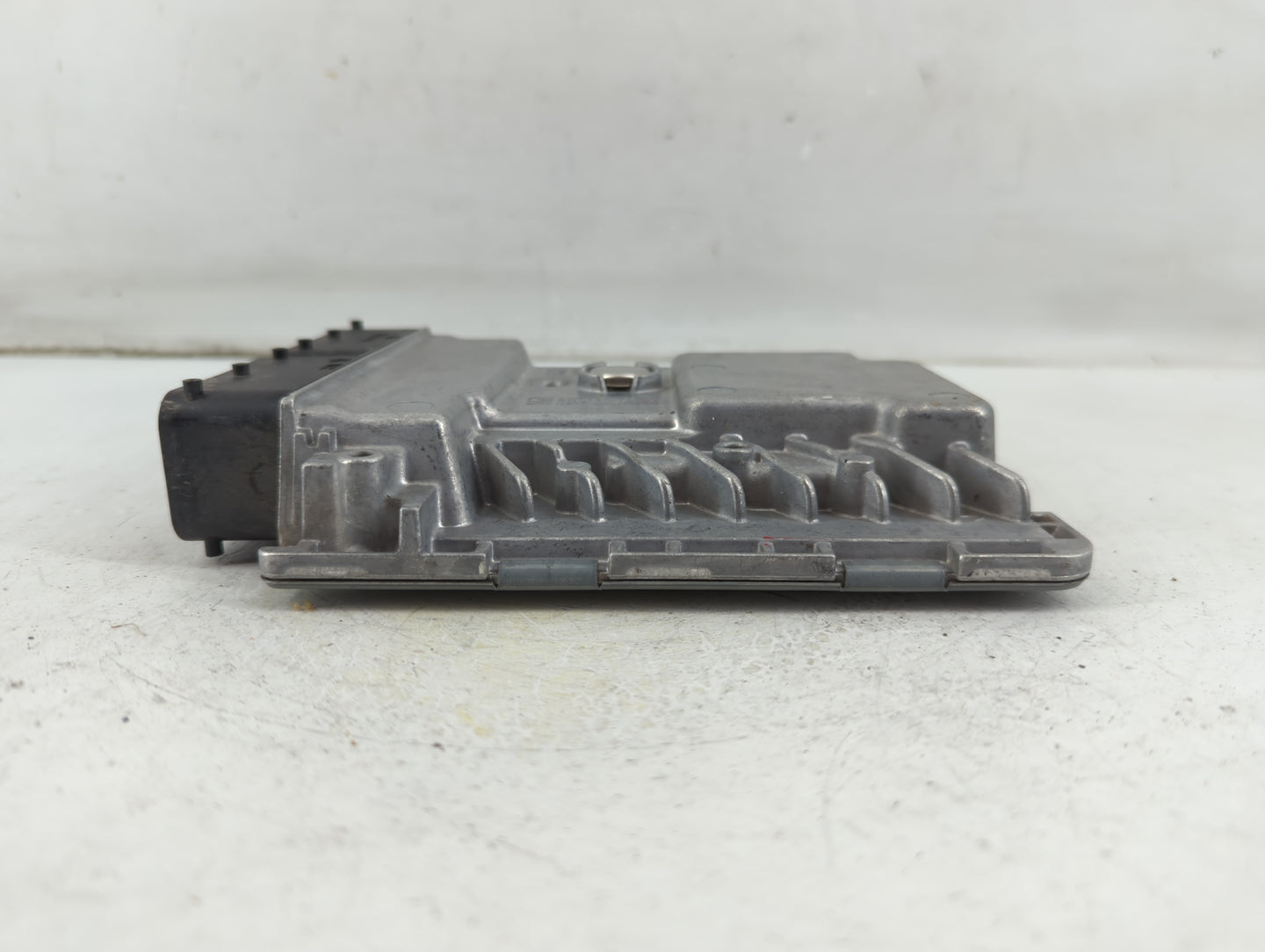 2014 Volkswagen Jetta PCM Engine Control Computer ECU ECM PCU OEM P/N:06K 907 425 06K 906 070 F Fits OEM Used Auto Parts - O