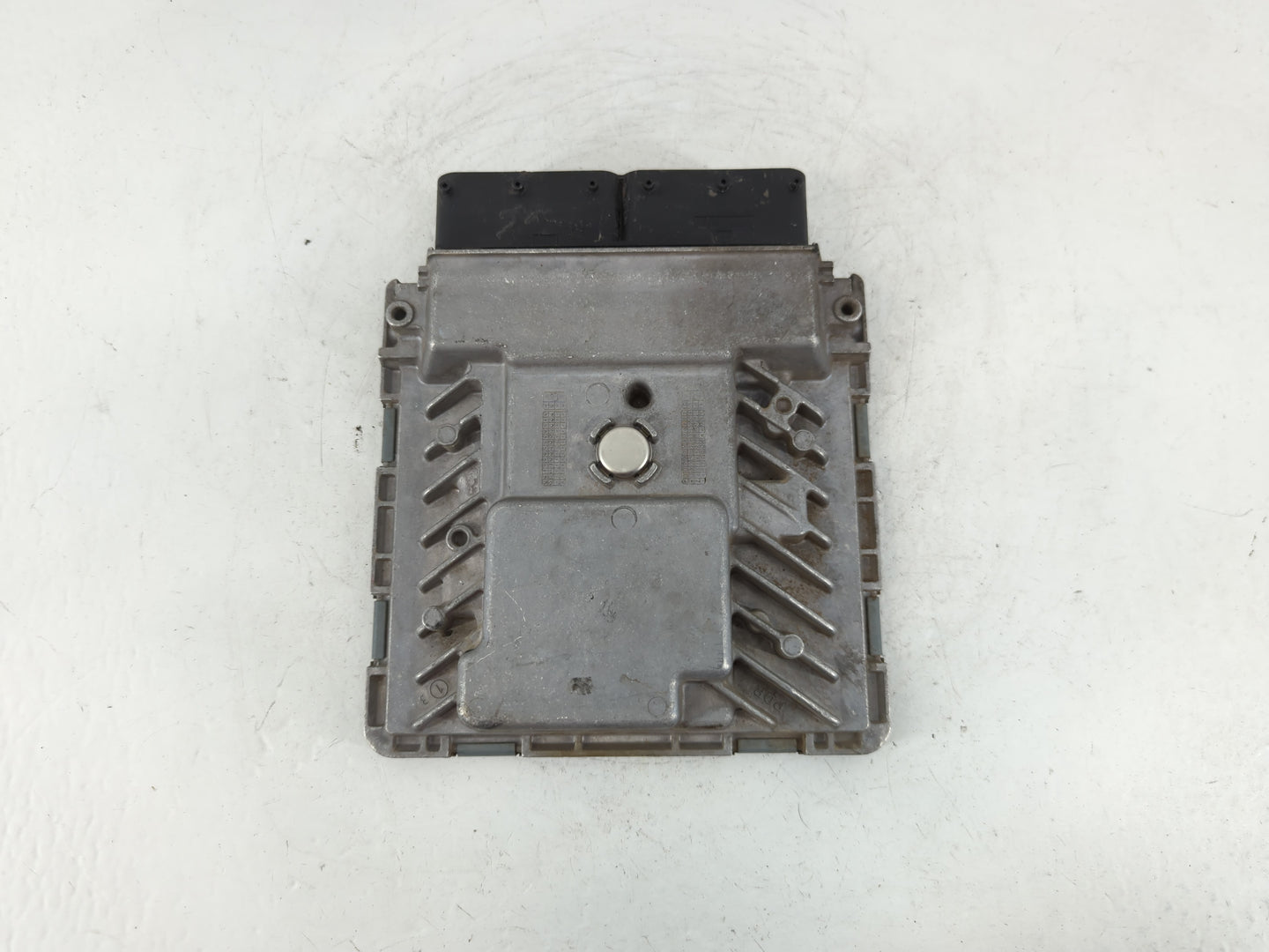 2014 Volkswagen Jetta PCM Engine Control Computer ECU ECM PCU OEM P/N:06K 906 070 F Fits OEM Used Auto Parts - Oemusedautopa