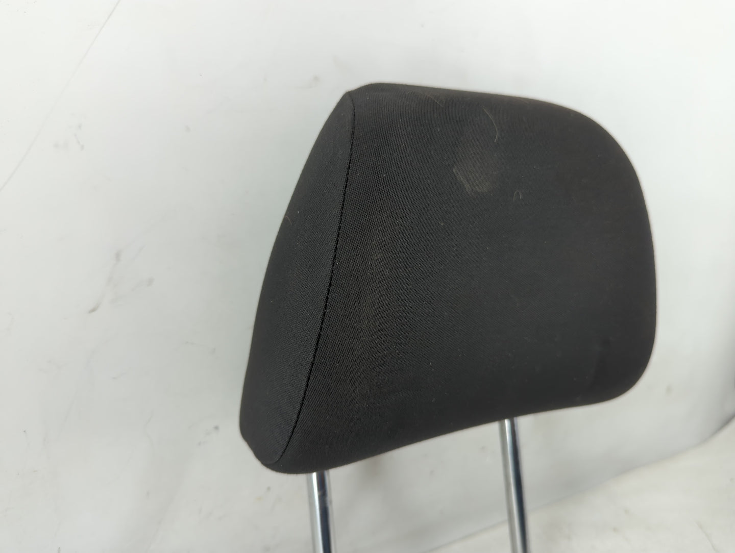 2014 Volkswagen Jetta Headrest Head Rest Front Driver Passenger Seat Fits OEM Used Auto Parts - Oemusedautoparts1.com