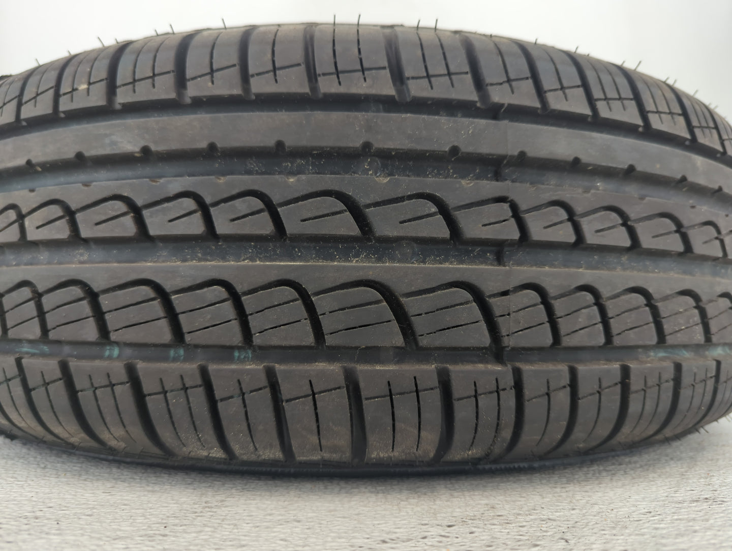 2006-2016 Volkswagen Jetta Spare Donut Tire Wheel Rim Oem - Oemusedautoparts1.com