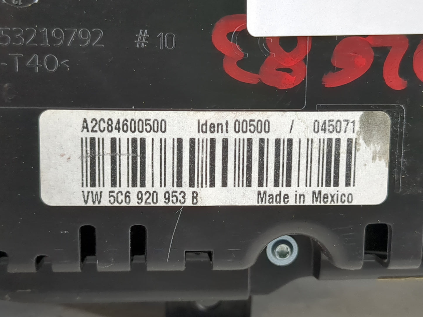 2014 Volkswagen Jetta Instrument Cluster Speedometer Gauges P/N:5C6 920 953 B Fits OEM Used Auto Parts - Oemusedautoparts1.c
