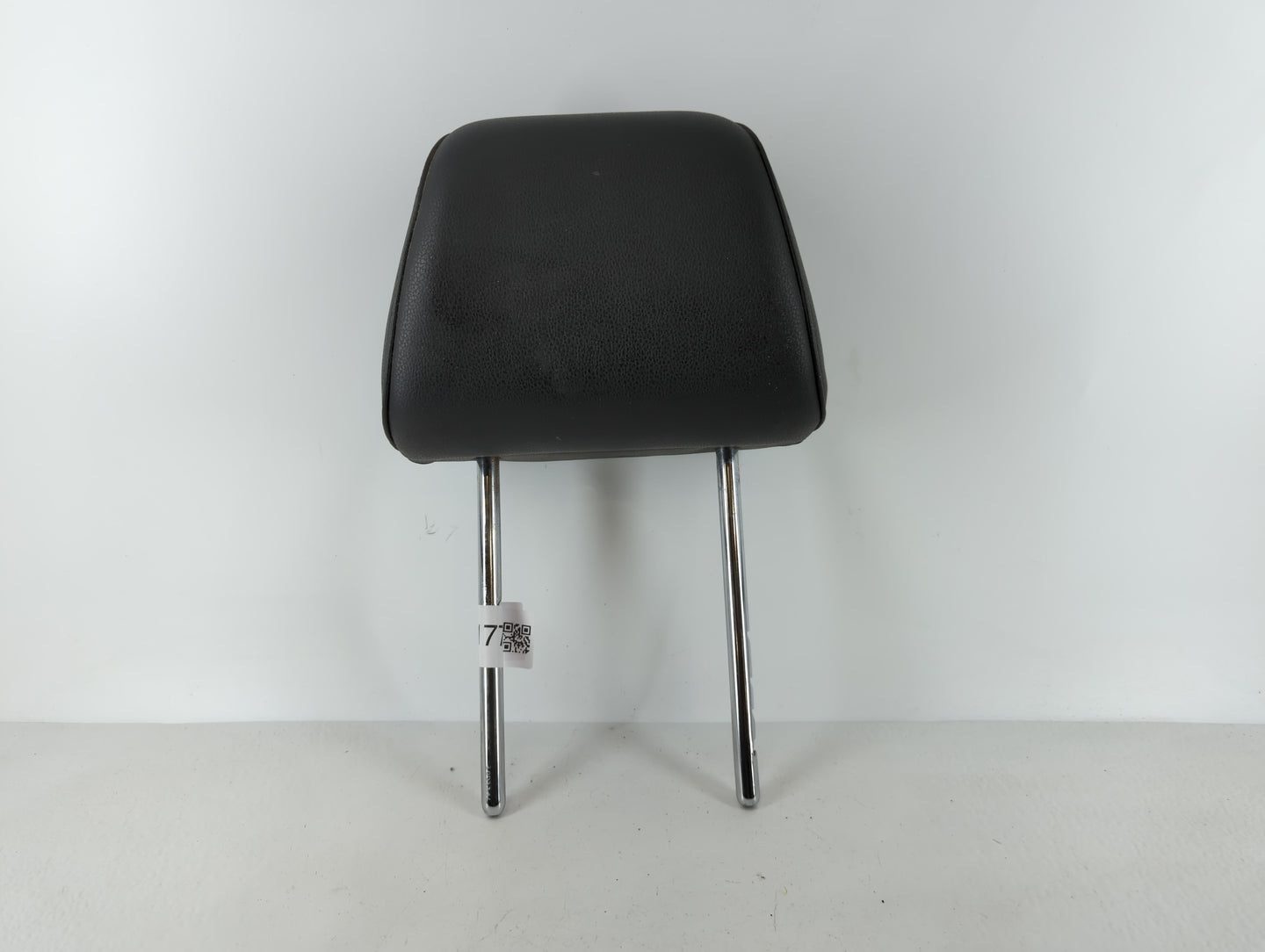 2011-2014 Volkswagen Jetta Headrest Head Rest Front Driver Passenger Seat Fits Fits 2011 2012 2013 2014 OEM Used Auto Parts 