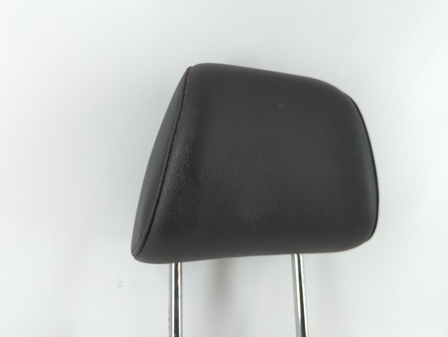 2011-2014 Volkswagen Jetta Headrest Head Rest Front Driver Passenger Seat Fits Fits 2011 2012 2013 2014 OEM Used Auto Parts 