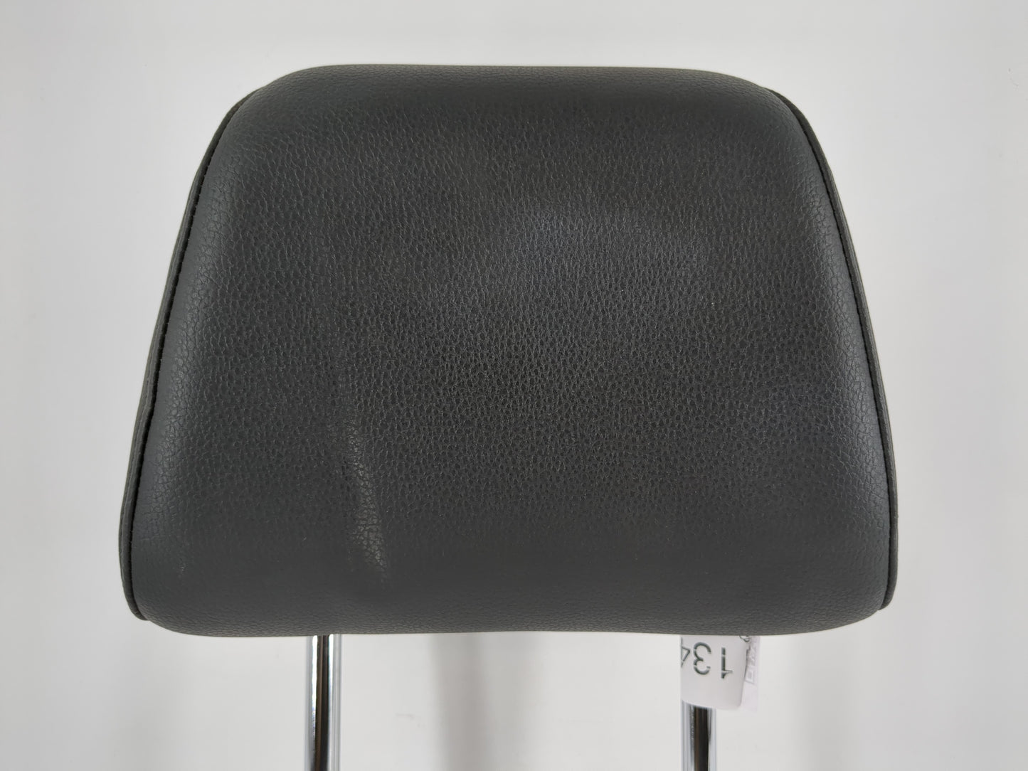 2011 Volkswagen Jetta Headrest Head Rest Front Driver Passenger Seat - Oemusedautoparts1.com