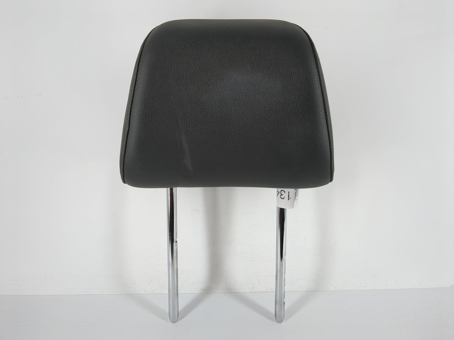 2011 Volkswagen Jetta Headrest Head Rest Front Driver Passenger Seat - Oemusedautoparts1.com