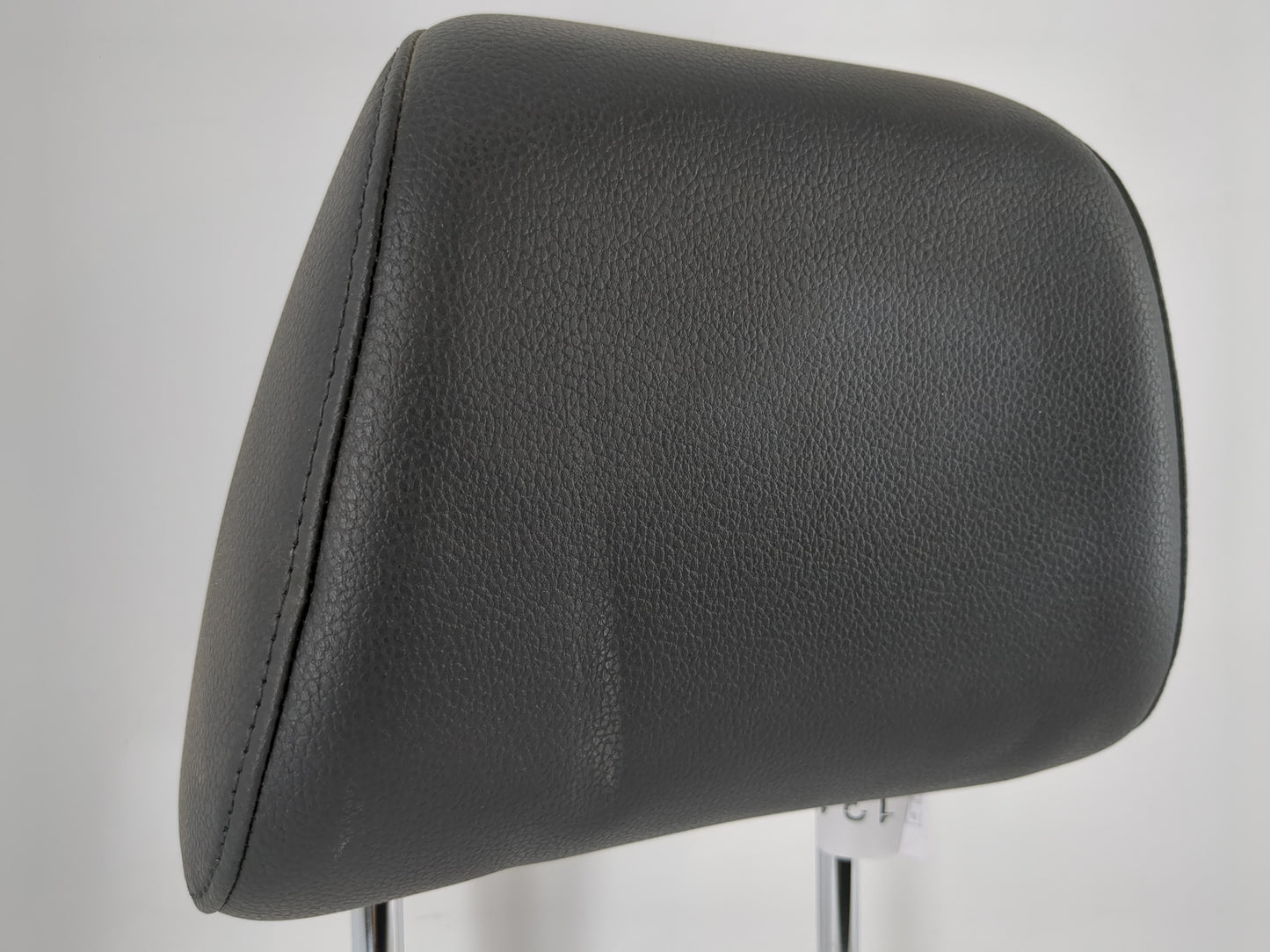 2011 Volkswagen Jetta Headrest Head Rest Front Driver Passenger Seat - Oemusedautoparts1.com