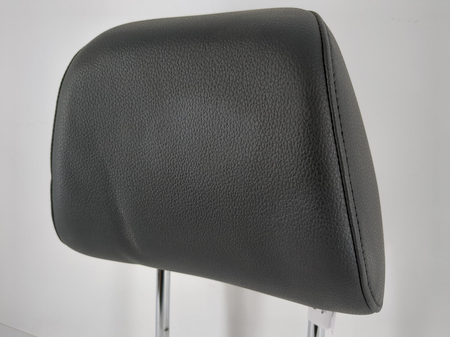 2011 Volkswagen Jetta Headrest Head Rest Front Driver Passenger Seat - Oemusedautoparts1.com