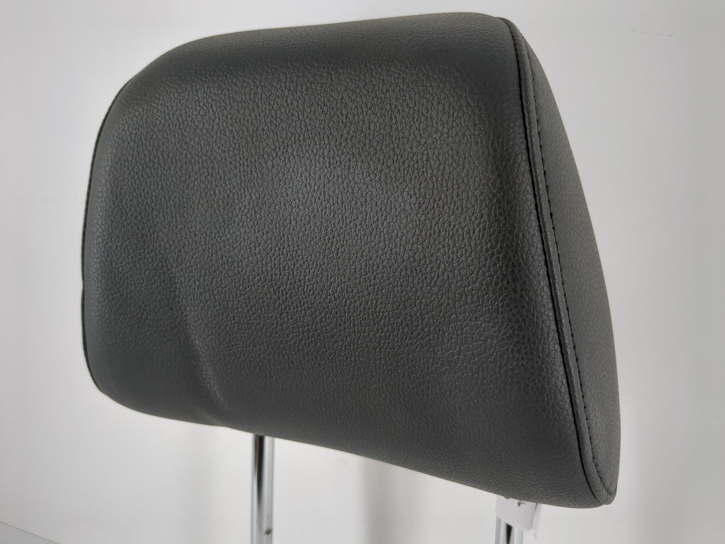 2011 Volkswagen Jetta Headrest Head Rest Front Driver Passenger Seat - Oemusedautoparts1.com
