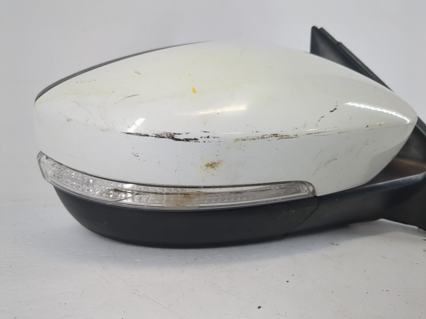 2011-2016 Volkswagen Jetta Passenger Side View Mirror - Right Door Mirror OEM Used - Oemusedautoparts1.com