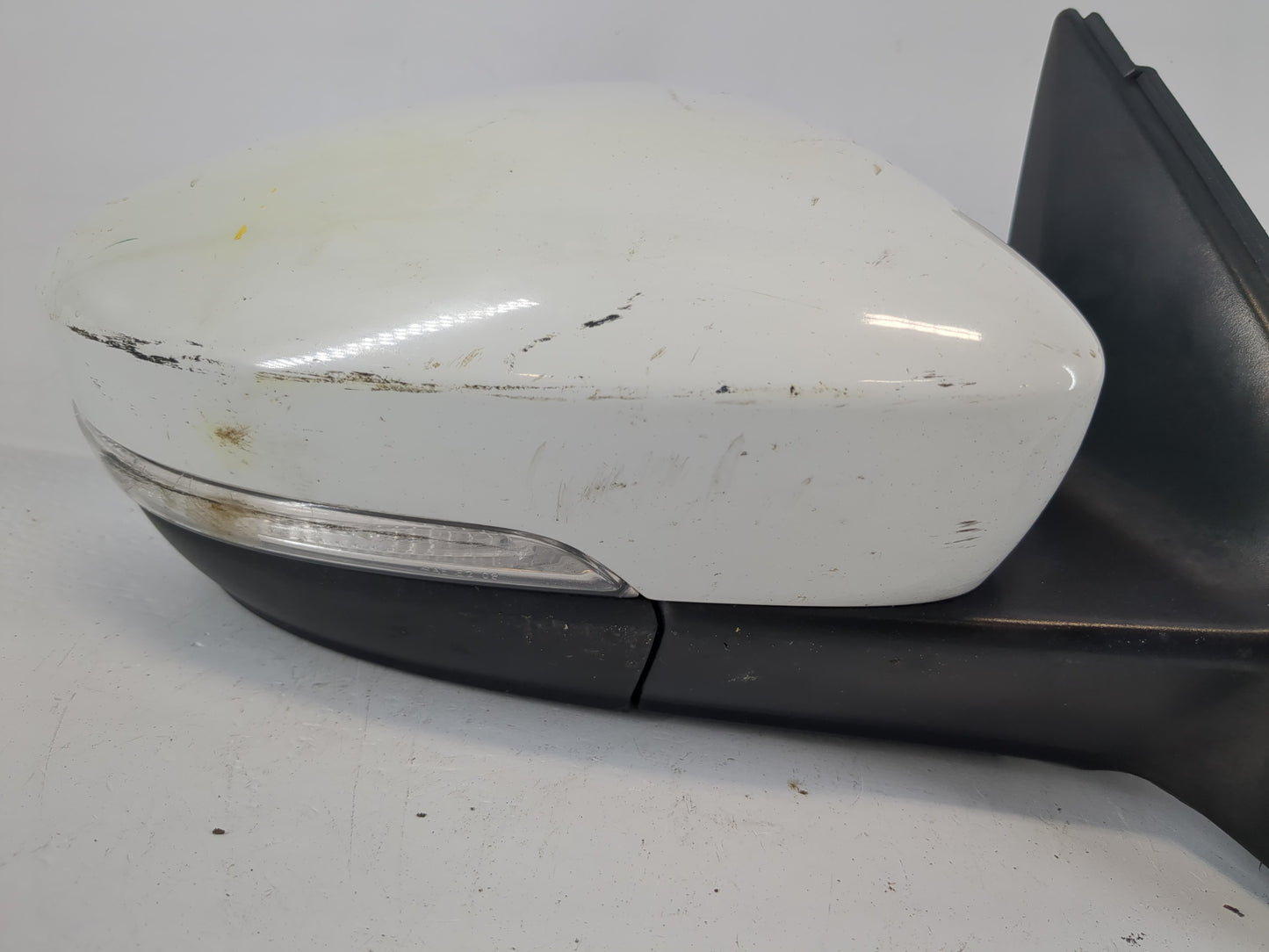 2011-2016 Volkswagen Jetta Passenger Side View Mirror - Right Door Mirror OEM Used - Oemusedautoparts1.com