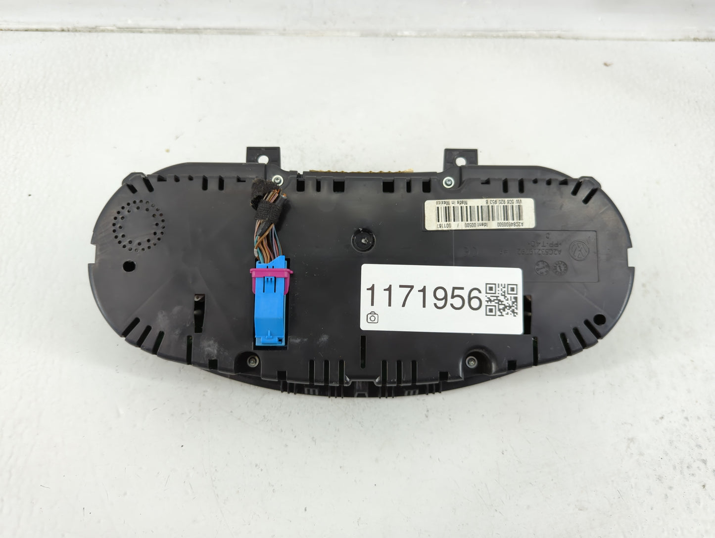 2014 Volkswagen Jetta Instrument Cluster Speedometer Gauges P/N:5C6920953B Fits OEM Used Auto Parts - Oemusedautoparts1.com