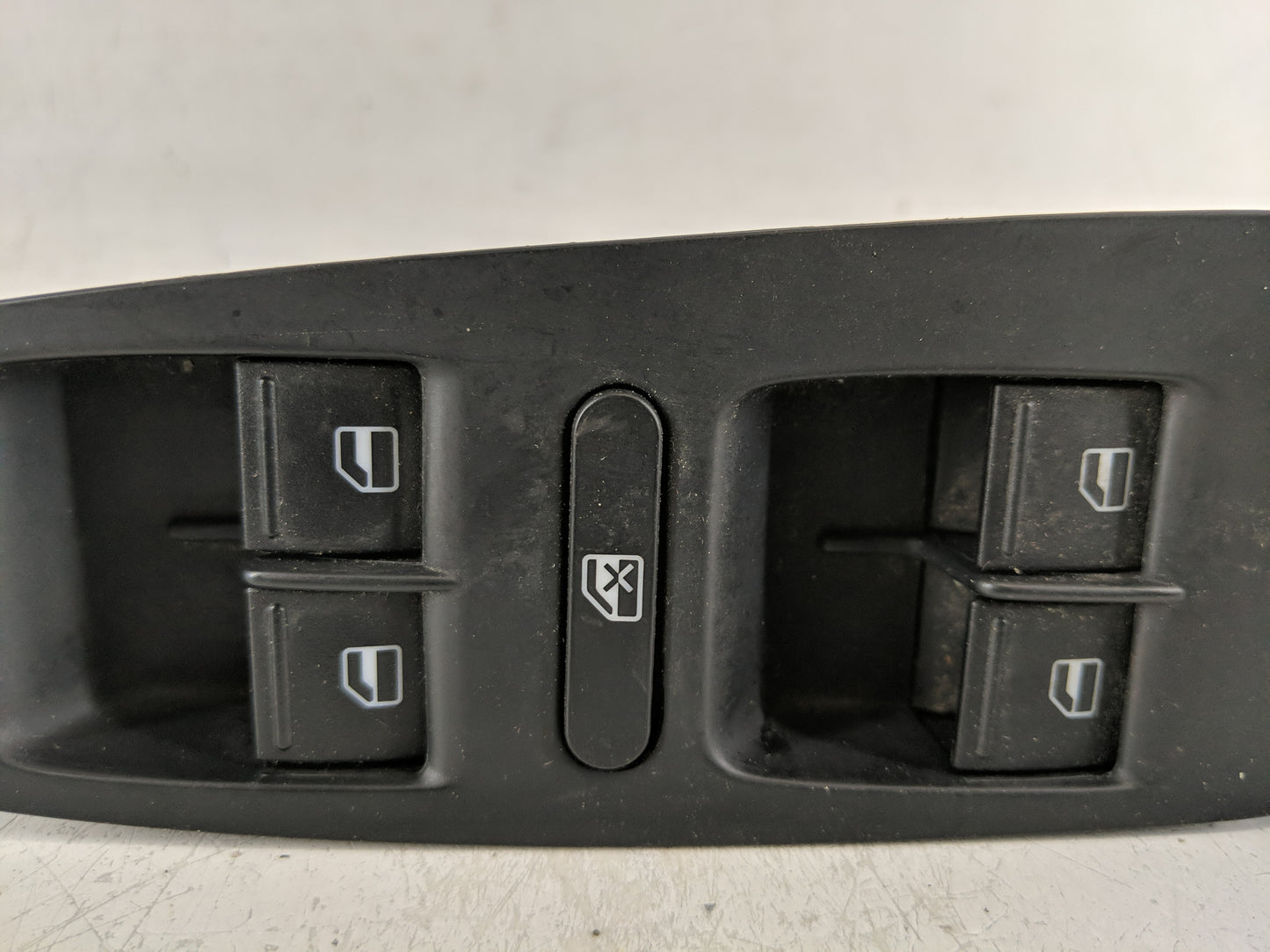 2005-2018 Volkswagen Jetta Master Power Window Switch Replacement Driver Side Left P/N:1K4 959 857 C Fits OEM Used Auto Part