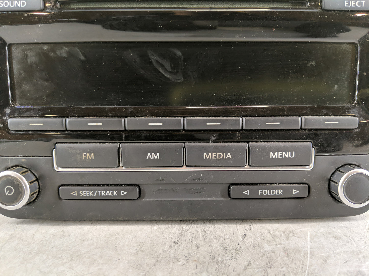 2011-2014 Volkswagen Jetta Radio AM FM Cd Player Receiver Replacement P/N:28352655 1K0 035 164 D Fits OEM Used Auto Parts - 