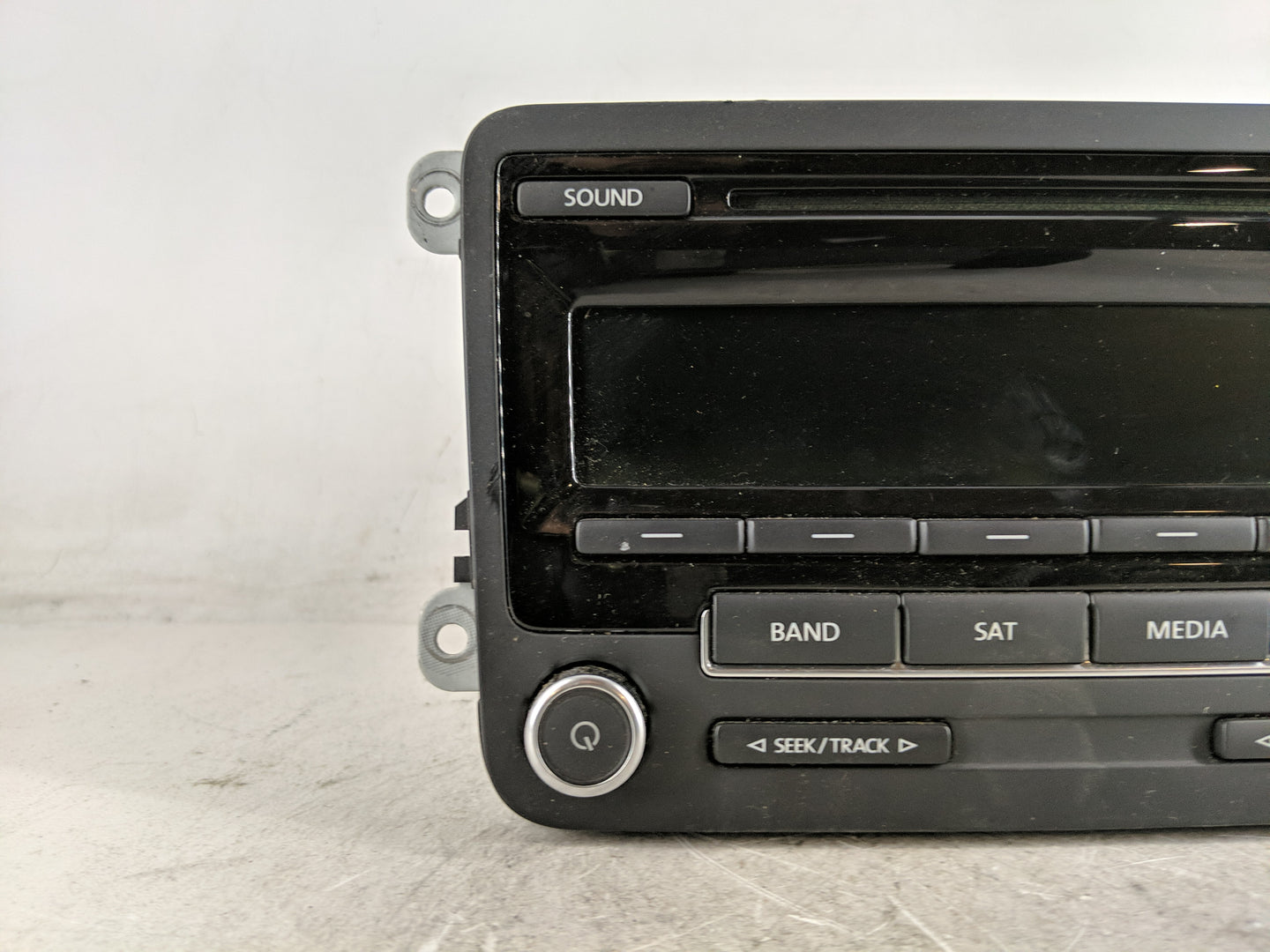 2014 Volkswagen Jetta Radio AM FM Cd Player Receiver Replacement P/N:1K0 035 164 F Fits OEM Used Auto Parts - Oemusedautopar