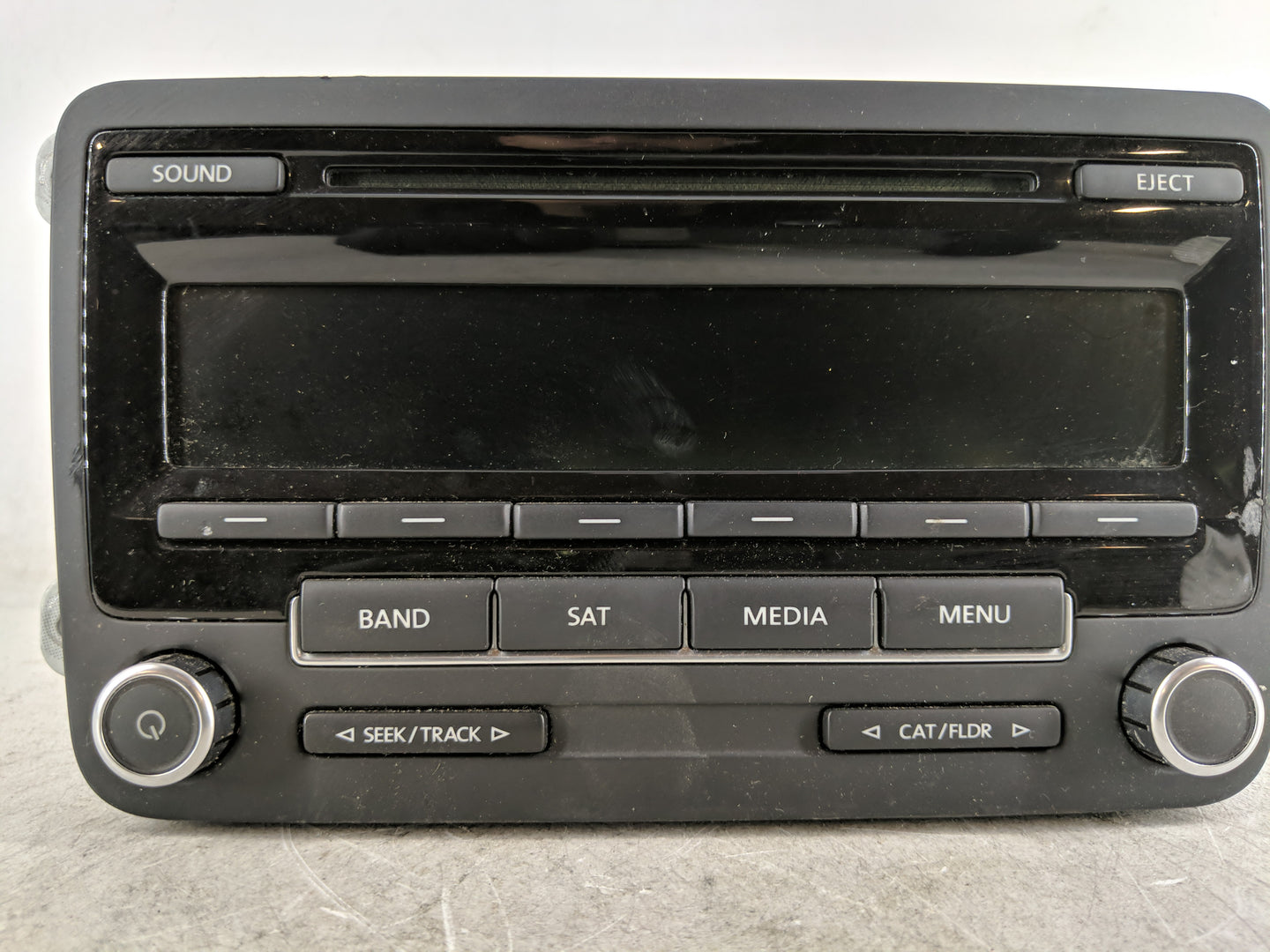 2014 Volkswagen Jetta Radio AM FM Cd Player Receiver Replacement P/N:1K0 035 164 F Fits OEM Used Auto Parts - Oemusedautopar