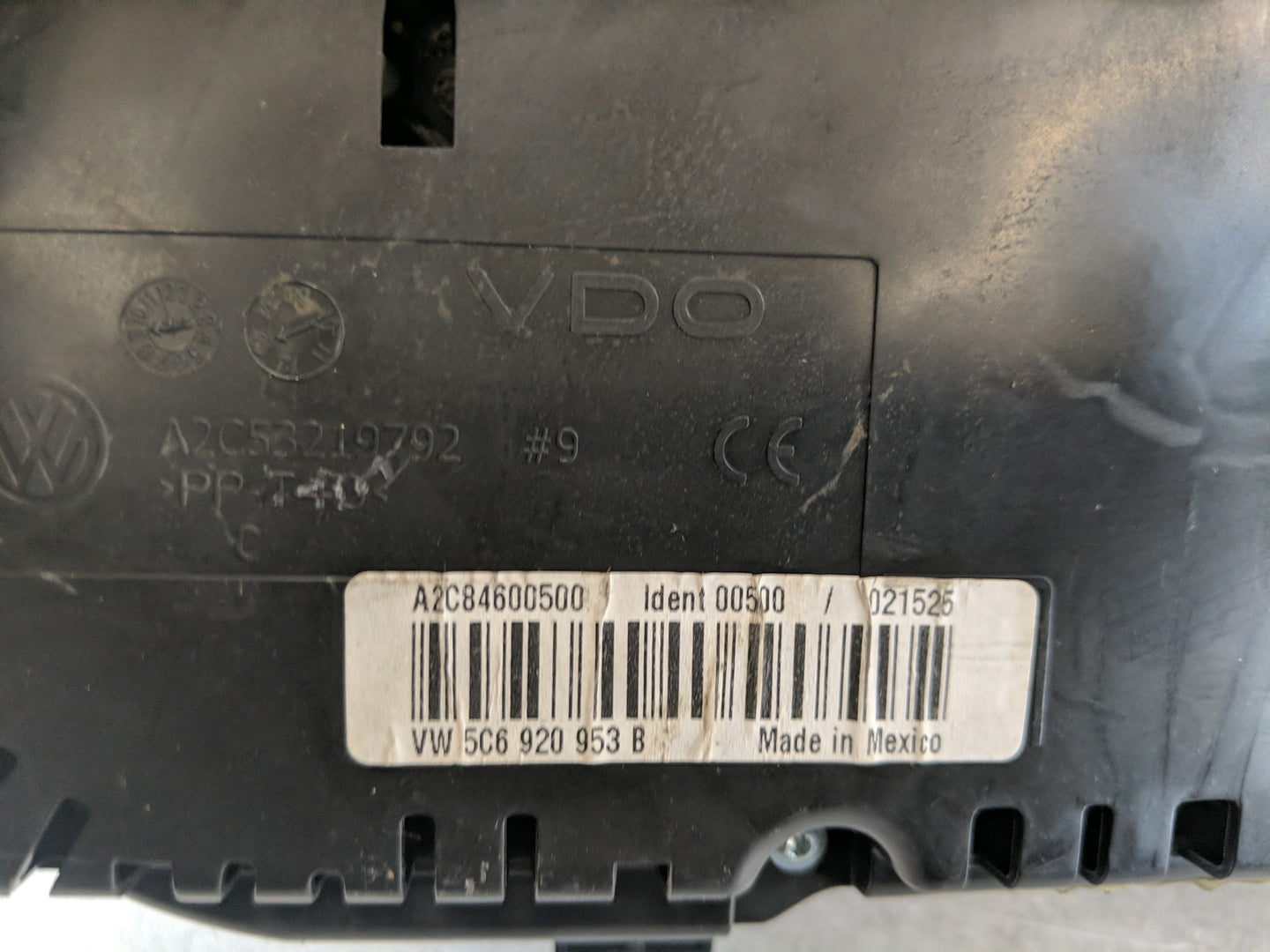 2014 Volkswagen Jetta Instrument Cluster Speedometer Gauges P/N:A2C53219792 Fits OEM Used Auto Parts - Oemusedautoparts1.com