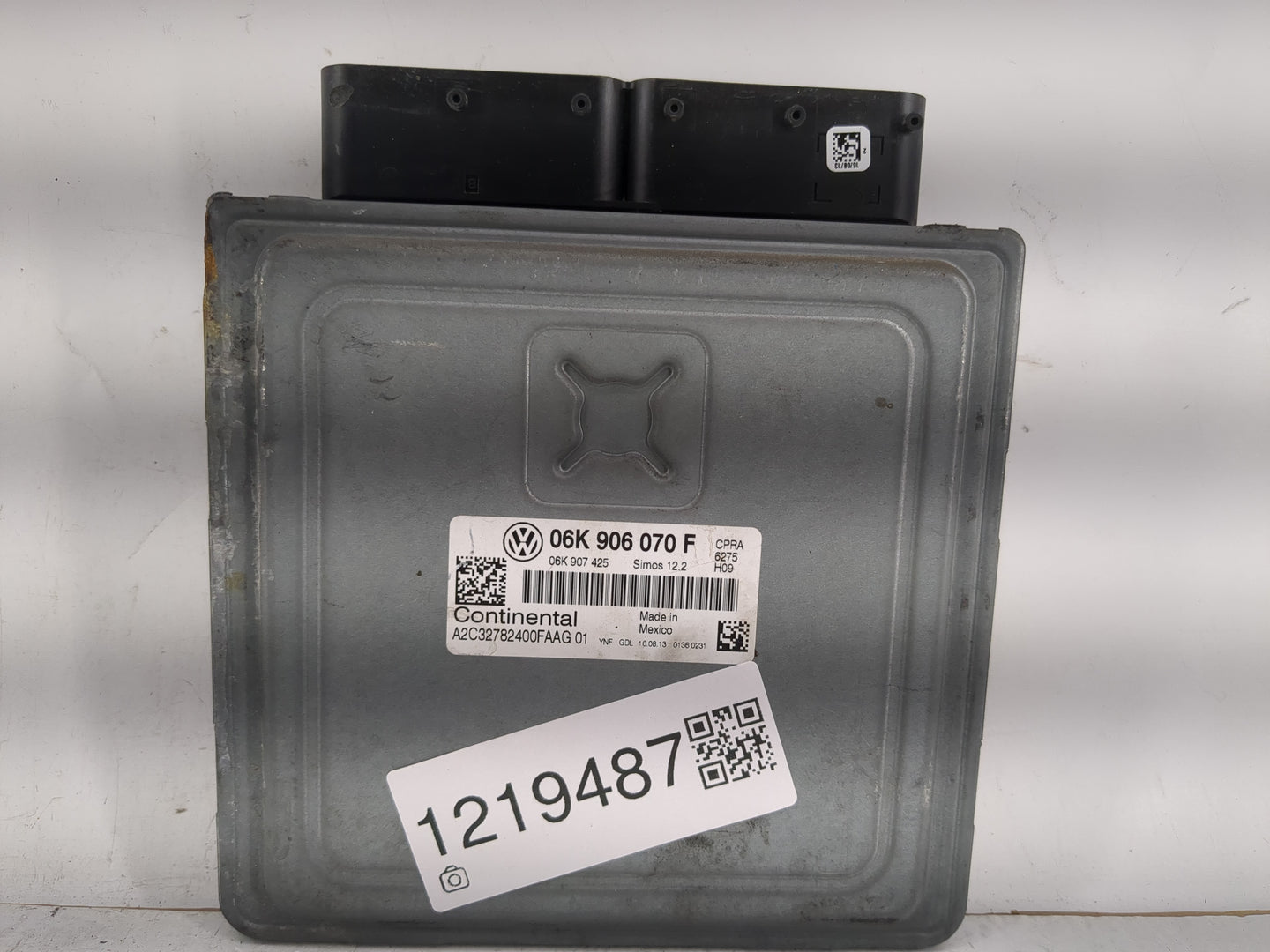 2014 Volkswagen Jetta PCM Engine Control Computer ECU ECM PCU OEM P/N:06K 906 070 F Fits OEM Used Auto Parts - Oemusedautopa