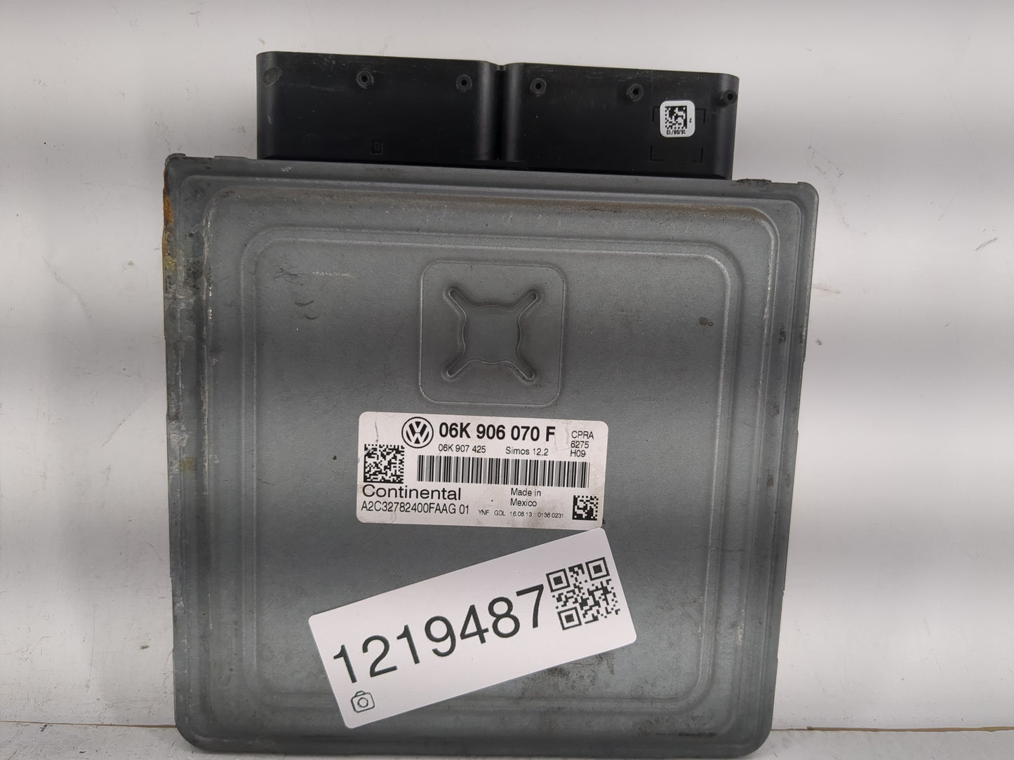 2014 Volkswagen Jetta PCM Engine Control Computer ECU ECM PCU OEM P/N:06K 906 070 F Fits OEM Used Auto Parts - Oemusedautopa
