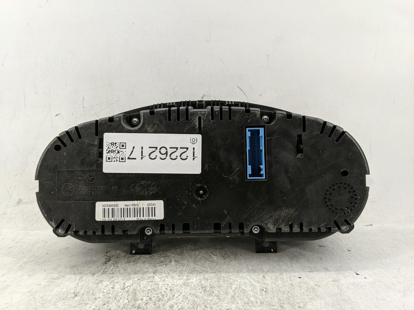 2014 Volkswagen Jetta Instrument Cluster Speedometer Gauges P/N:5C6920 973B Fits OEM Used Auto Parts - Oemusedautoparts1.com