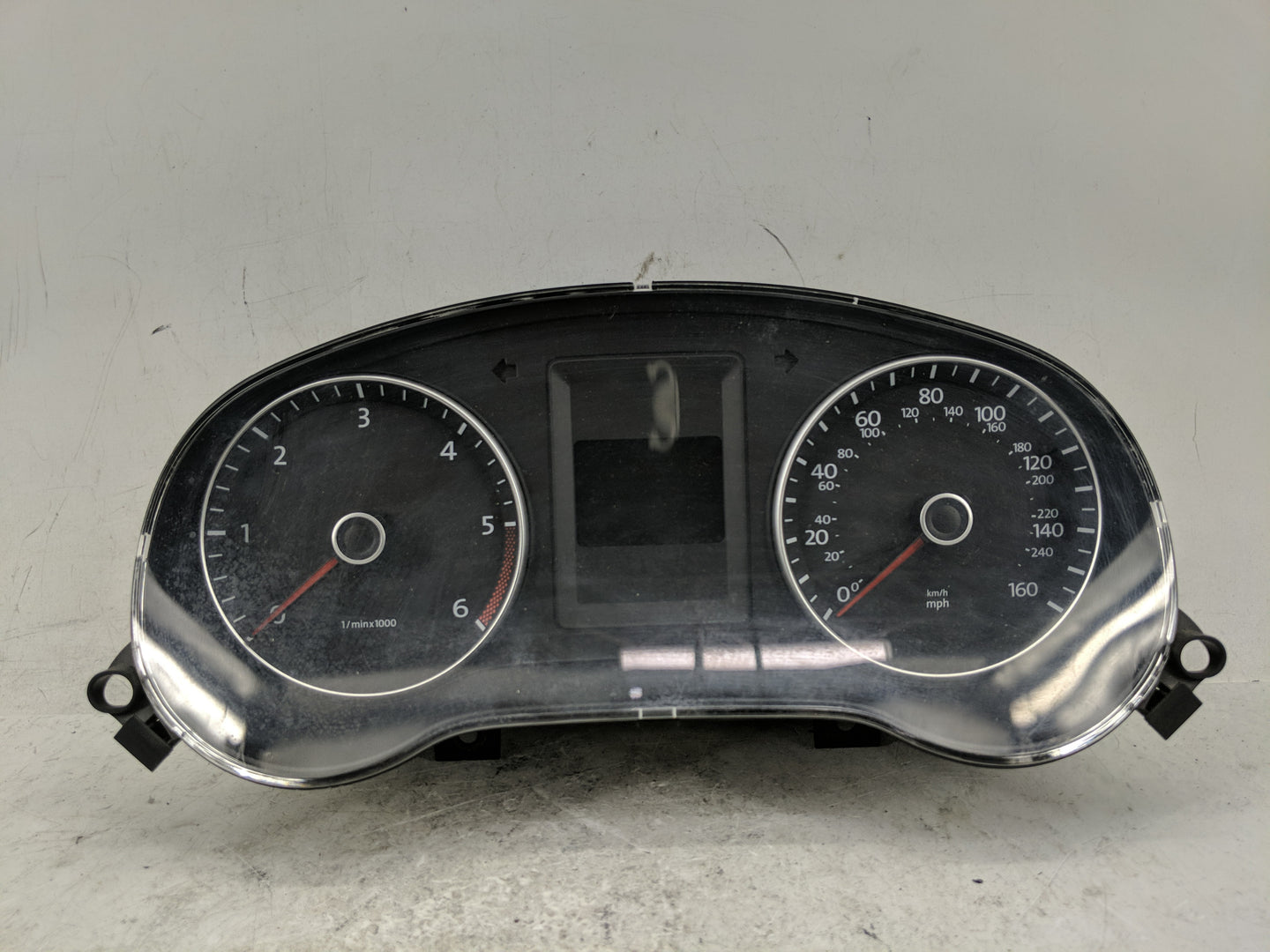 2014 Volkswagen Jetta Instrument Cluster Speedometer Gauges P/N:5C6920 953A Fits OEM Used Auto Parts - Oemusedautoparts1.com