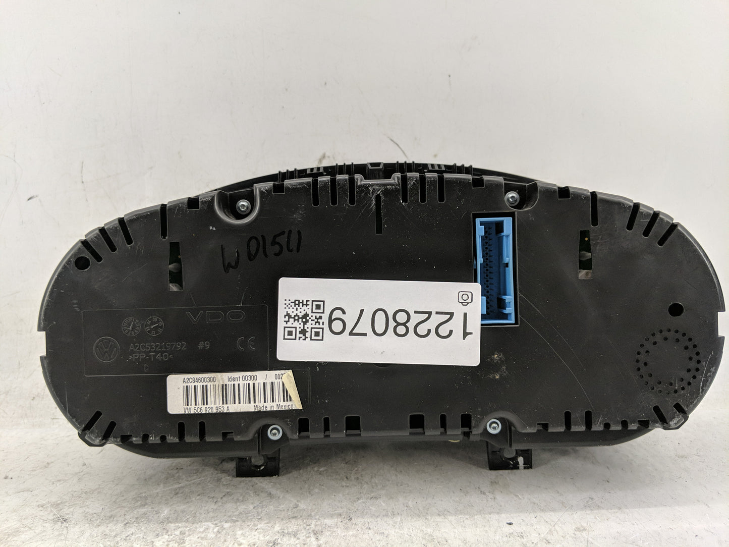 2014 Volkswagen Jetta Instrument Cluster Speedometer Gauges P/N:5C6920 953A Fits OEM Used Auto Parts - Oemusedautoparts1.com