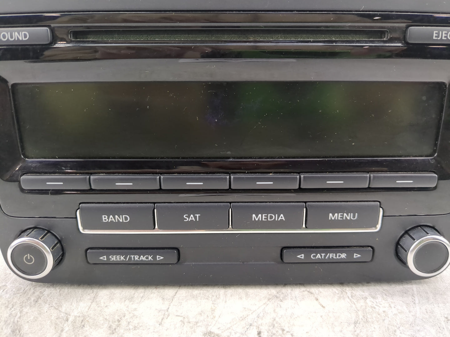 2014 Volkswagen Jetta Radio AM FM Cd Player Receiver Replacement P/N:1K0 035 164 F Fits Fits 2013 2015 OEM Used Auto Parts -