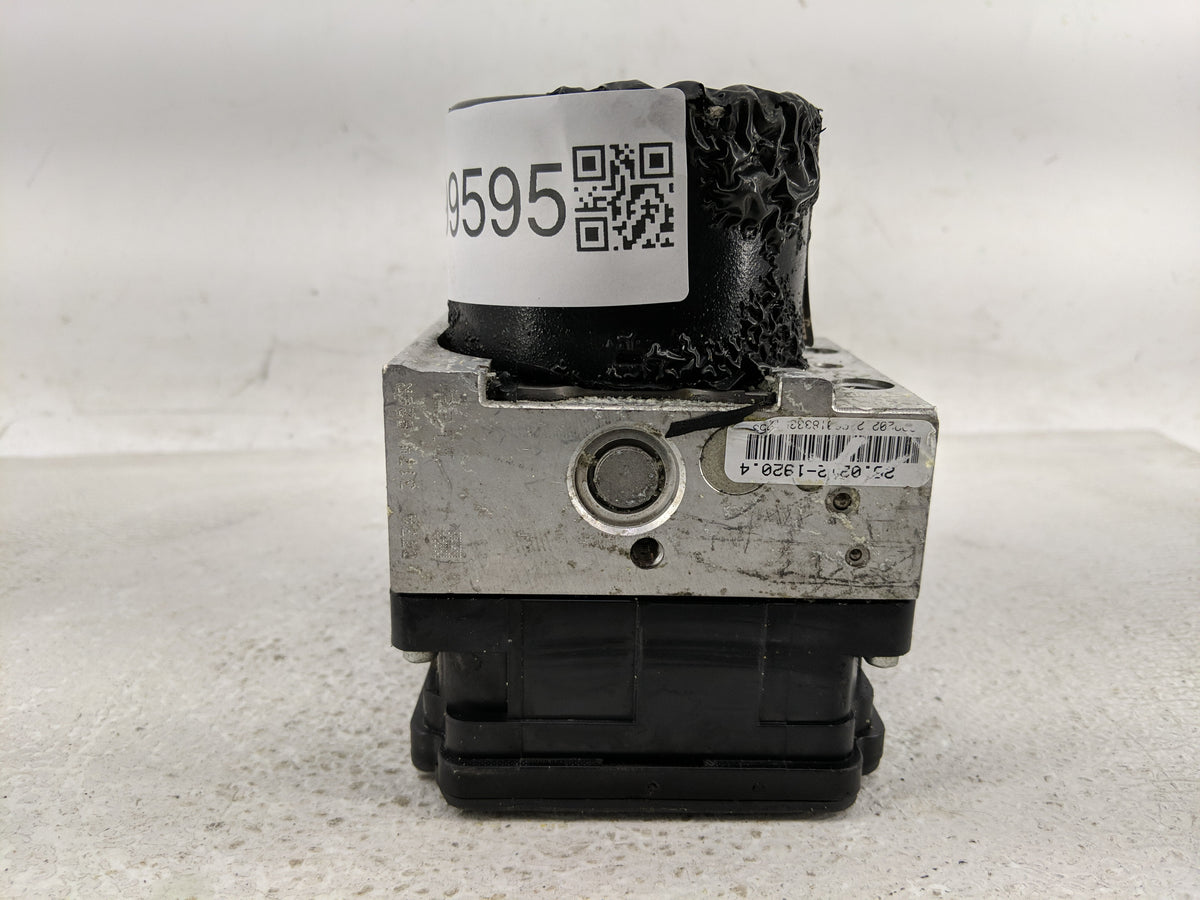 2014 Volkswagen Jetta Anti-Lock Brake ABS Pump Module Actuator OEM P/N:1K0 614 517 EA Fits Fits 2013 2015 OEM Used Auto Part
