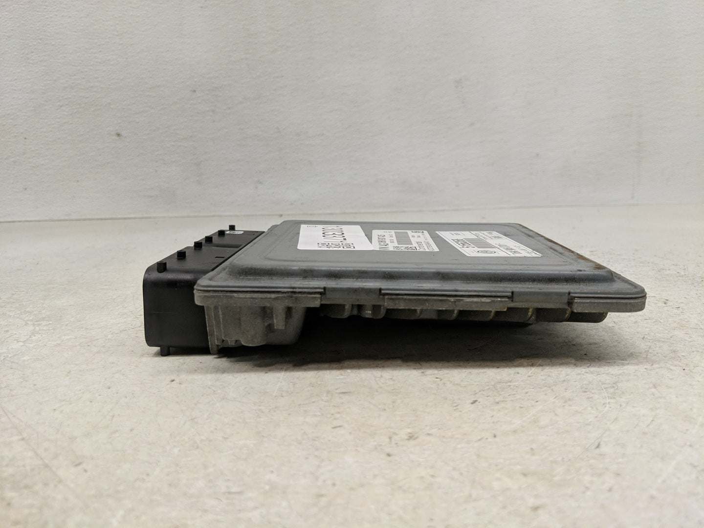 2014 Volkswagen Jetta PCM Engine Control Computer ECU ECM PCU OEM P/N:06K 907 425 06K 906 070 F Fits OEM Used Auto Parts - O