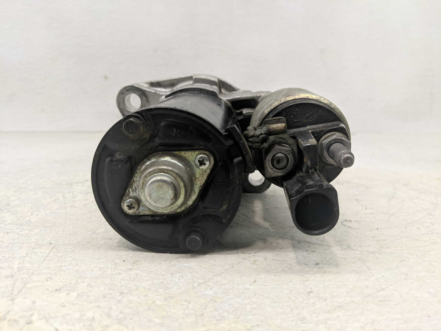 2005-2014 Volkswagen Jetta Car Starter Motor Solenoid OEM P/N:02M 911 023 1 005 831 391 Fits OEM Used Auto Parts - Oemusedau