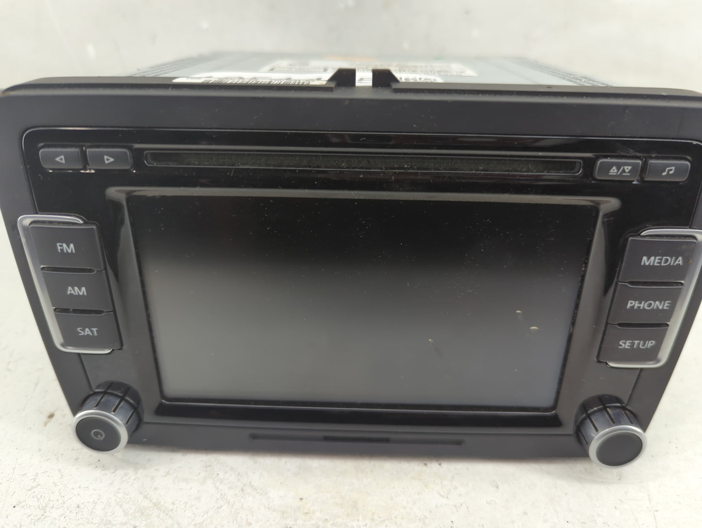 2010-2017 Volkswagen Jetta Radio AM FM Cd Player Receiver Replacement P/N:1K0 035 180 AF Fits OEM Used Auto Parts - Oemuseda
