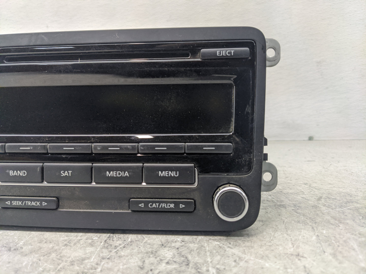 2014 Volkswagen Jetta Radio AM FM Cd Player Receiver Replacement P/N:1K0 035 164 F Fits Fits 2013 2015 OEM Used Auto Parts -