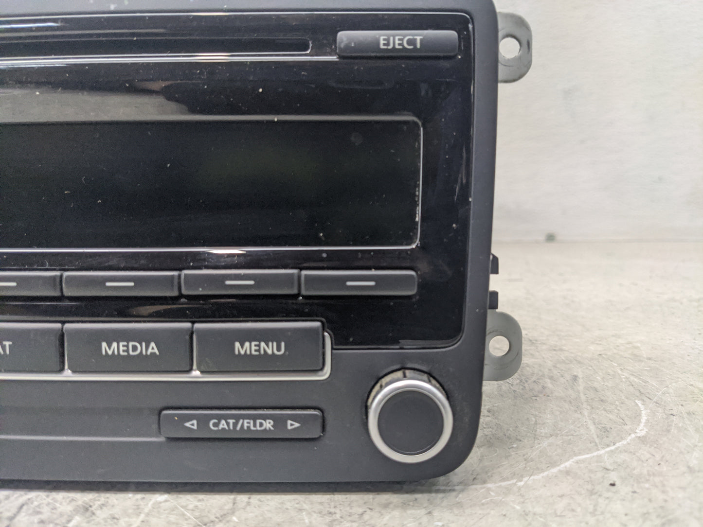 2014 Volkswagen Jetta Radio AM FM Cd Player Receiver Replacement P/N:1K0 035 164 F Fits Fits 2013 2015 OEM Used Auto Parts -