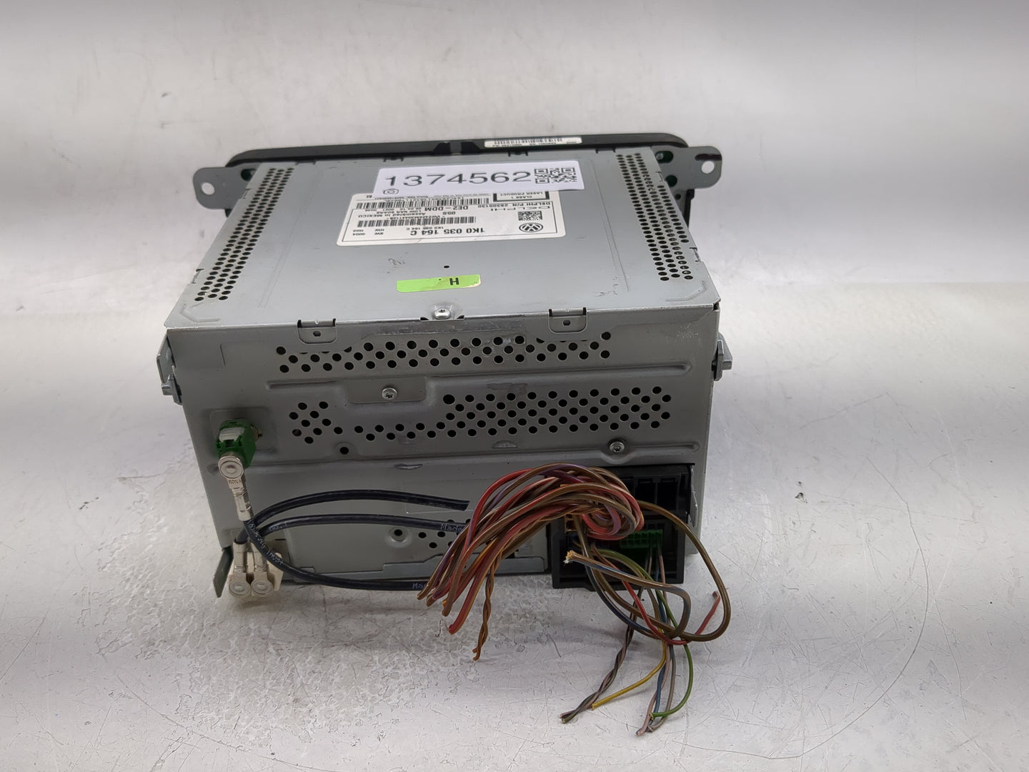 2011-2014 Volkswagen Jetta Radio AM FM Cd Player Receiver Replacement P/N:1K0035164C Fits Fits 2011 2012 2013 2014 2015 2016