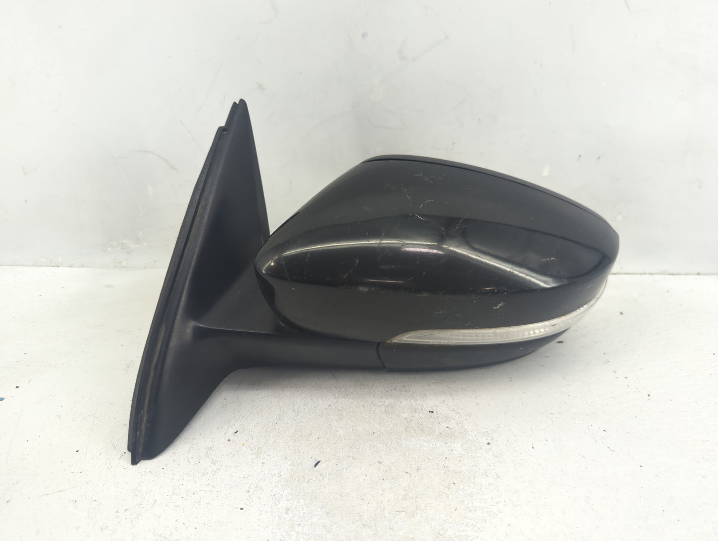 2011-2016 Volkswagen Jetta Driver Side View Mirror - Left Door Mirror OEM Used - Oemusedautoparts1.com