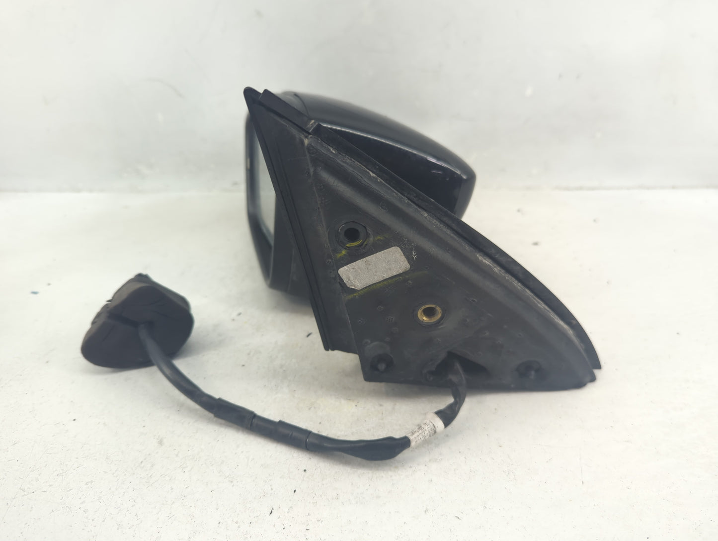 2011-2016 Volkswagen Jetta Driver Side View Mirror - Left Door Mirror OEM Used - Oemusedautoparts1.com
