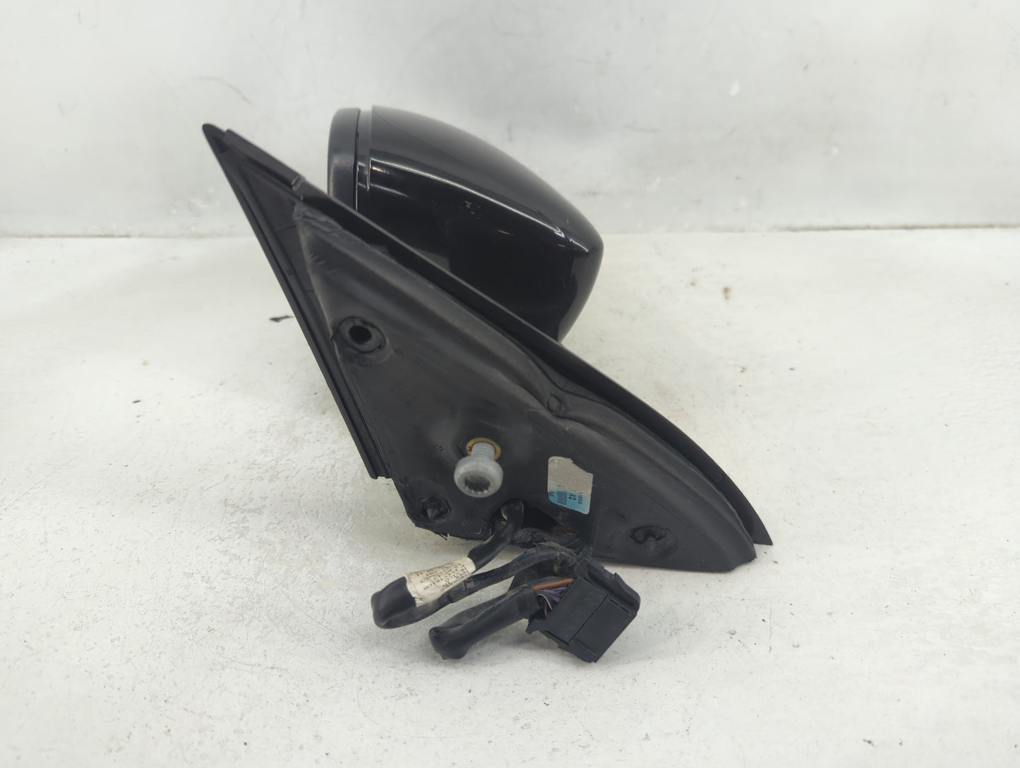 2011-2016 Volkswagen Jetta Driver Side View Mirror - Left Door Mirror OEM Used - Oemusedautoparts1.com