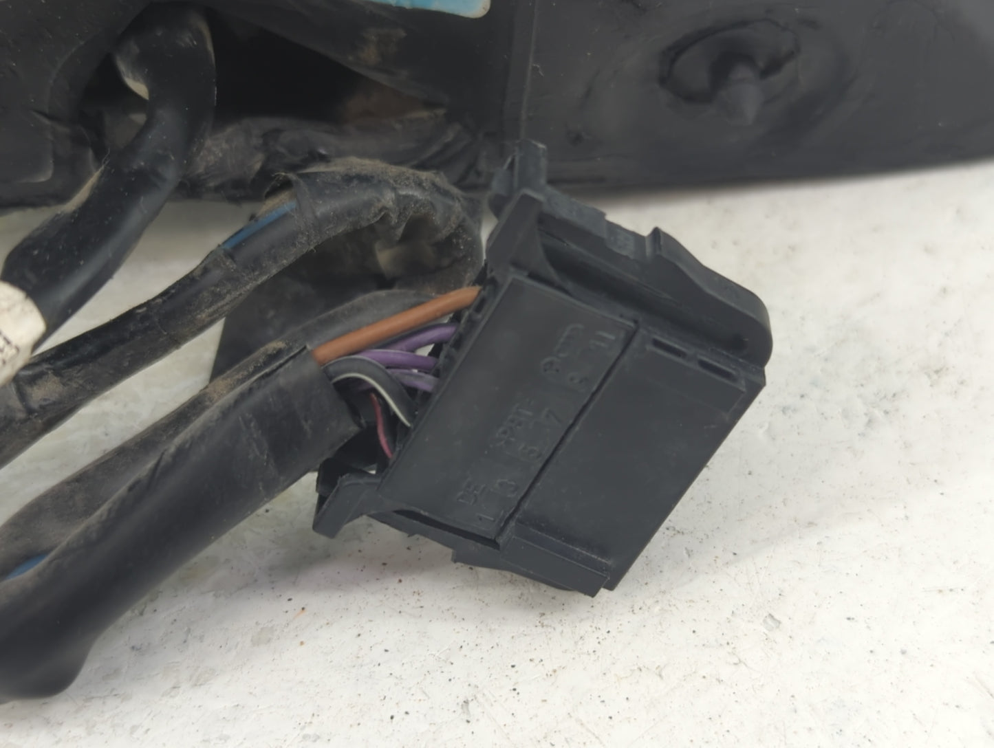 2011-2016 Volkswagen Jetta Driver Side View Mirror - Left Door Mirror OEM Used - Oemusedautoparts1.com