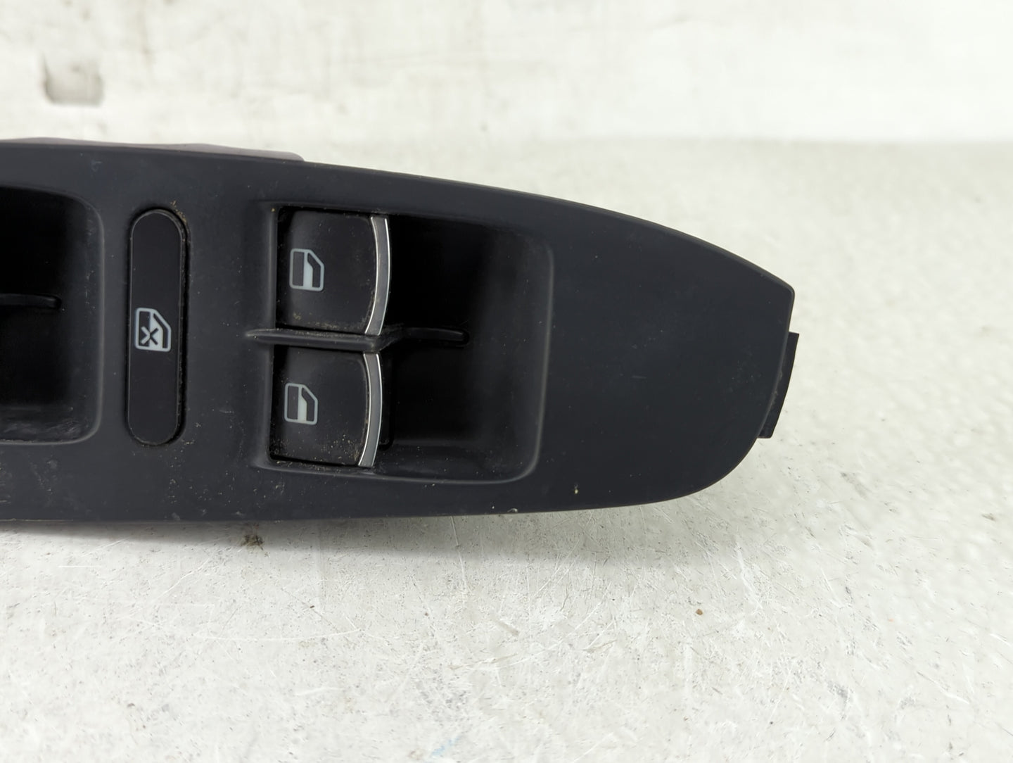 2011-2018 Volkswagen Jetta Master Power Window Switch Replacement Driver Side Left P/N:T0514287 Fits OEM Used Auto Parts - O