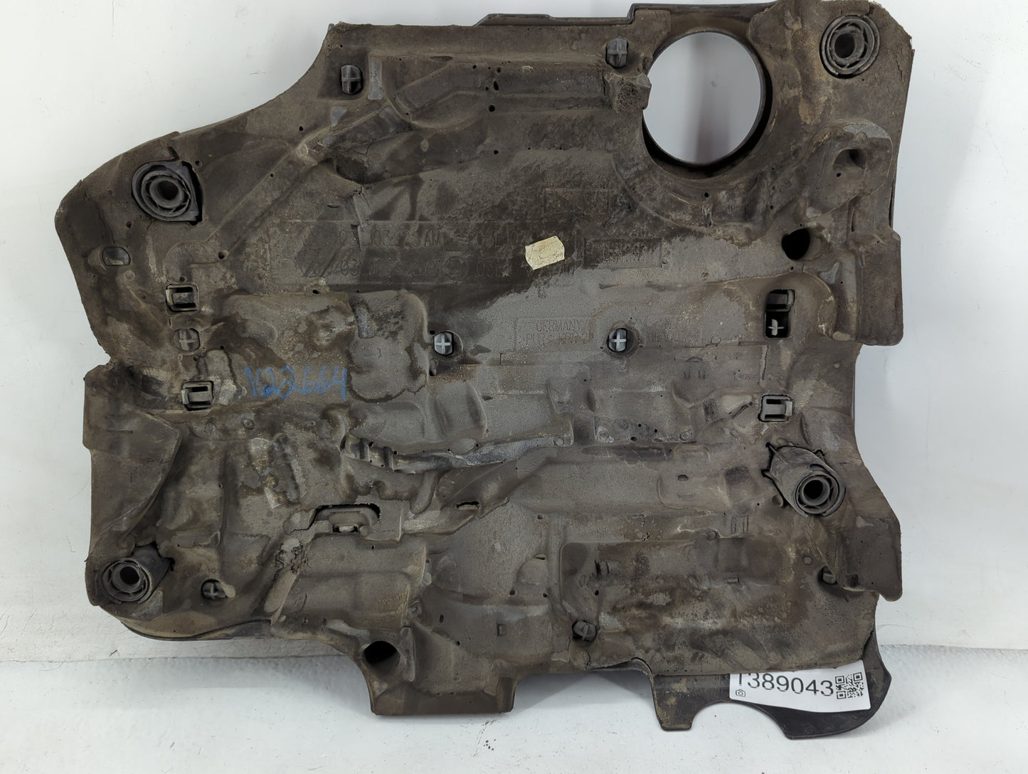 2014 Volkswagen Jetta Engine Cover - Oemusedautoparts1.com