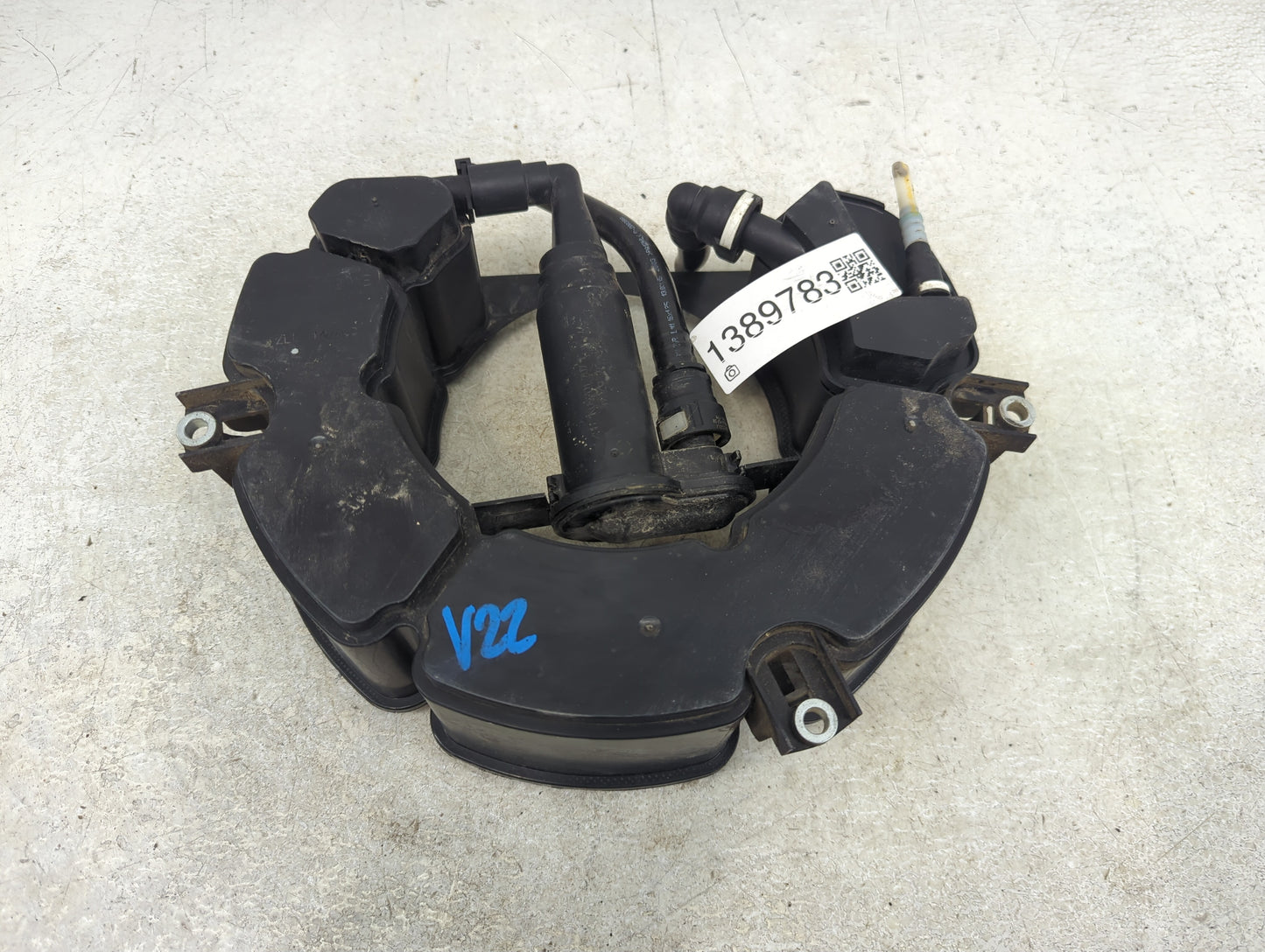 2014 Volkswagen Jetta Fuel Vapor Charcoal Canister - Oemusedautoparts1.com