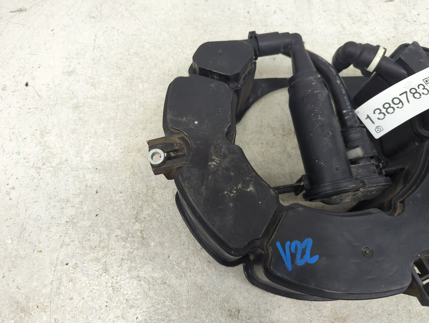 2014 Volkswagen Jetta Fuel Vapor Charcoal Canister - Oemusedautoparts1.com