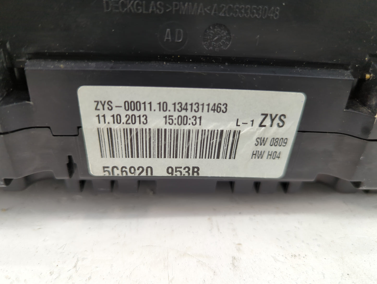 2014 Volkswagen Jetta Instrument Cluster Speedometer Gauges P/N:5C6920 953B Fits OEM Used Auto Parts - Oemusedautoparts1.com