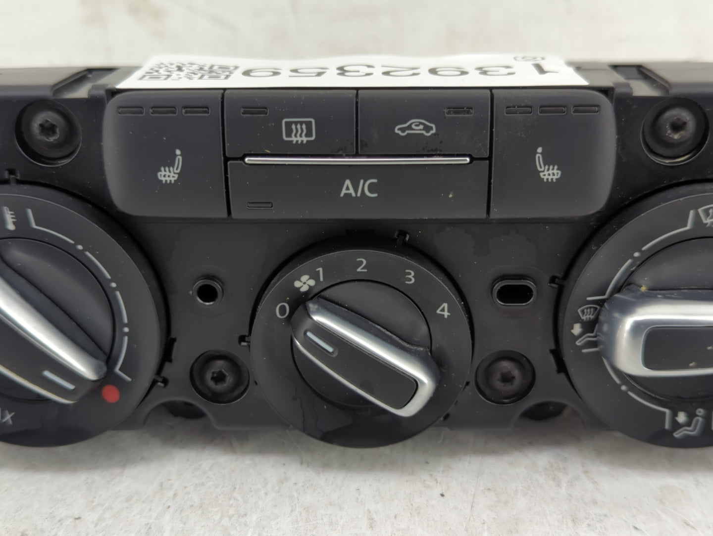 2011-2014 Volkswagen Jetta Climate Control Module Temperature AC/Heater Replacement P/N:5C1 819 045 Fits Fits 2011 2012 2013