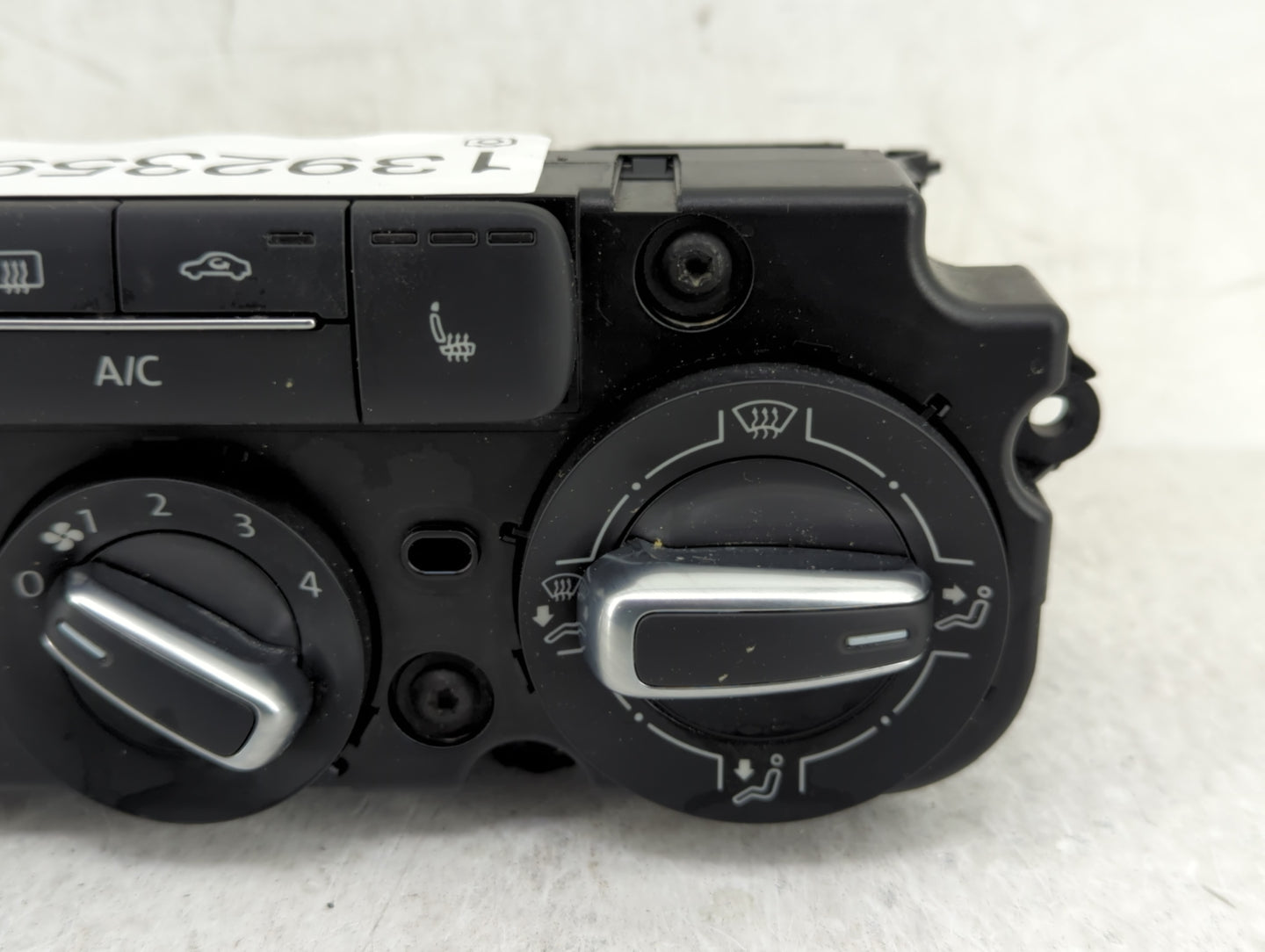 2011-2014 Volkswagen Jetta Climate Control Module Temperature AC/Heater Replacement P/N:5C1 819 045 Fits Fits 2011 2012 2013