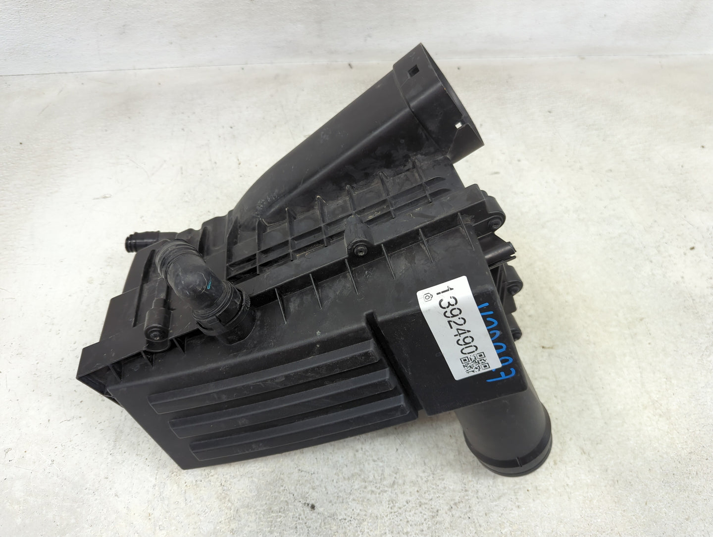 2013-2018 Volkswagen Jetta Air Cleaner Intake-duct Hose Tube - Oemusedautoparts1.com
