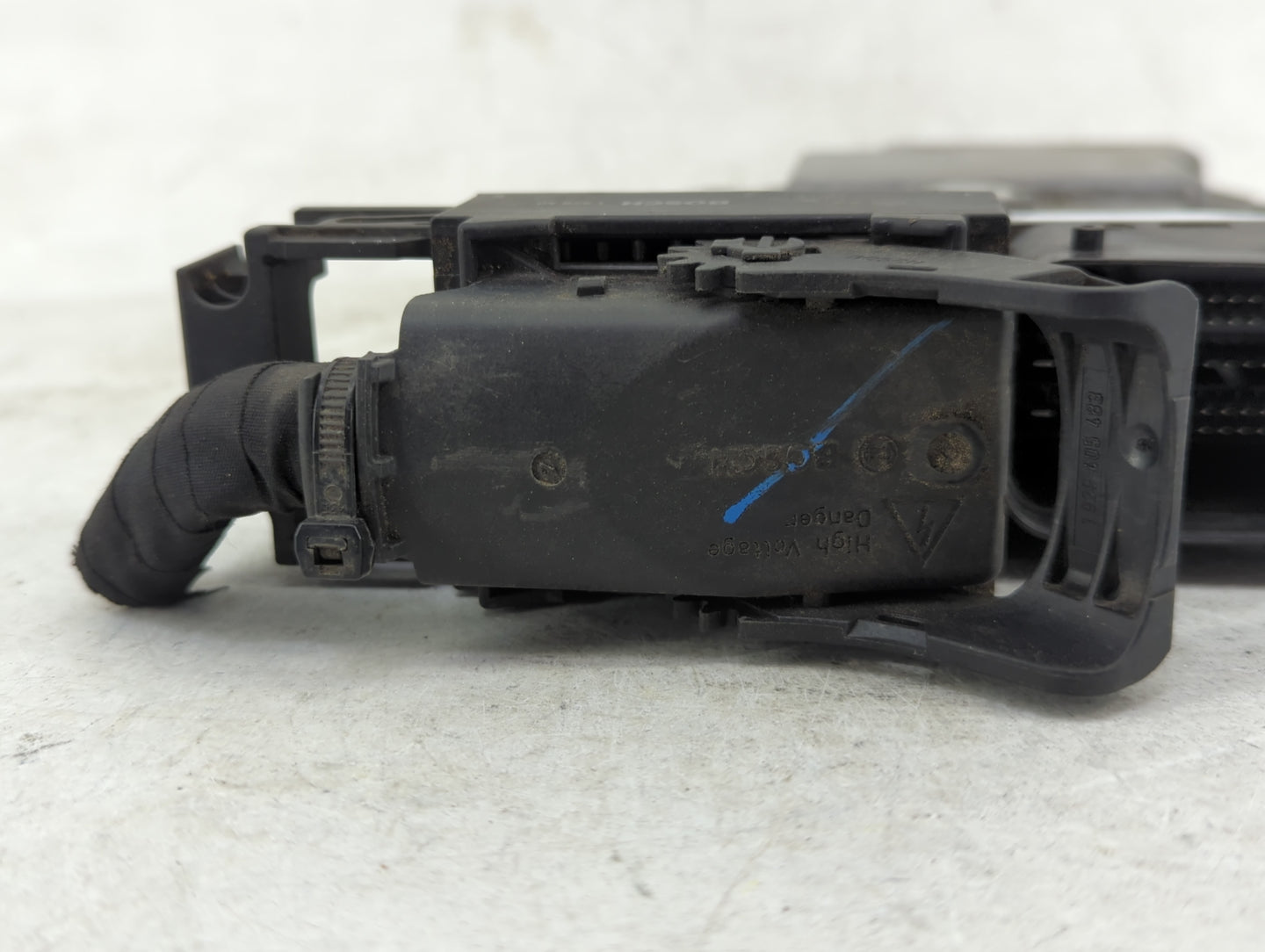 2014 Volkswagen Jetta PCM Engine Control Computer ECU ECM PCU OEM P/N:06K 906 070 F Fits OEM Used Auto Parts - Oemusedautopa