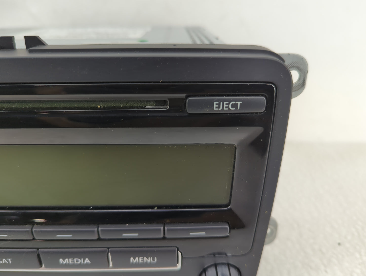 2014 Volkswagen Jetta Radio AM FM Cd Player Receiver Replacement P/N:28367806 1K0 035 164 F Fits Fits 2013 2015 OEM Used Aut
