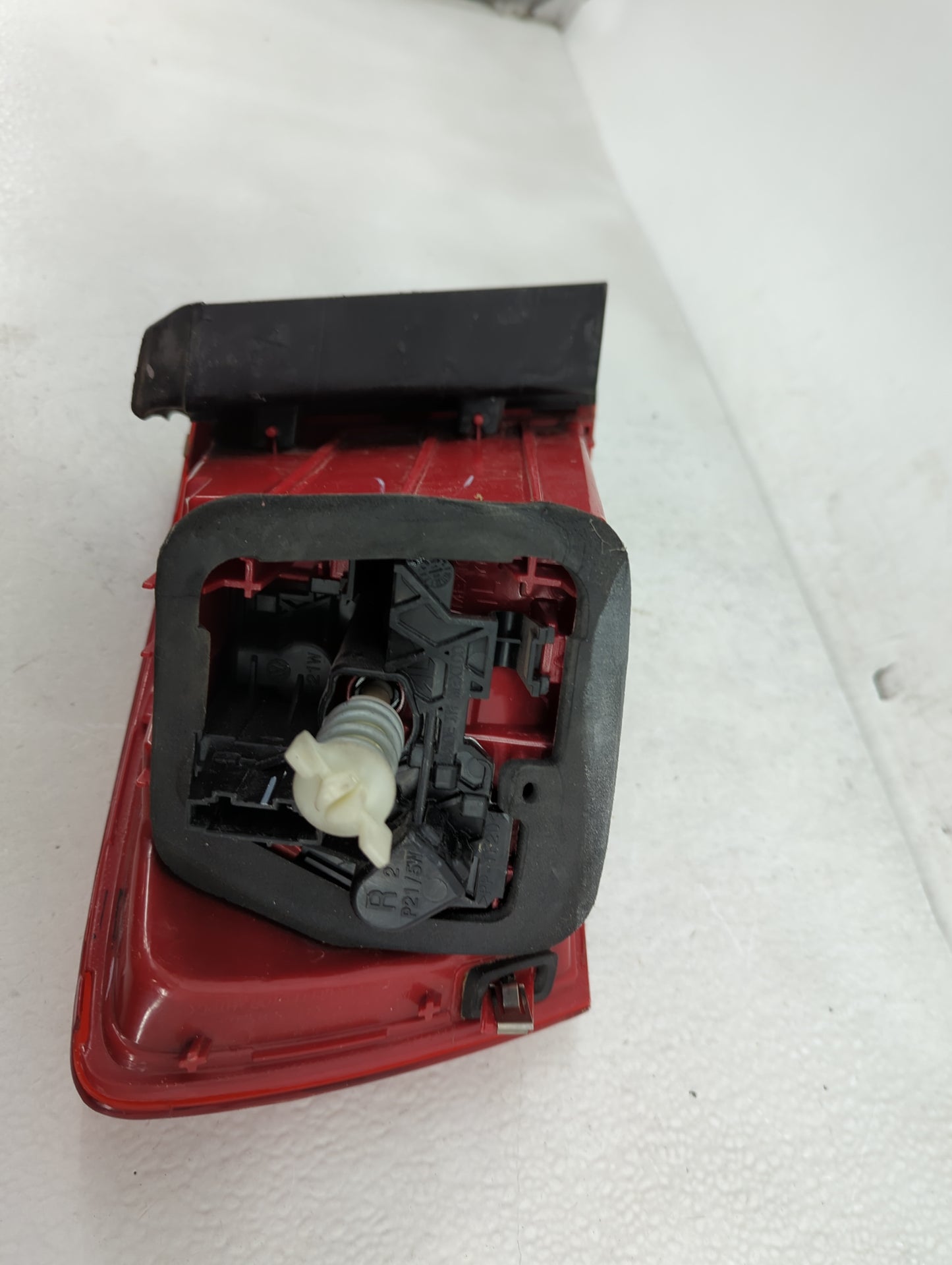 2011-2014 Volkswagen Jetta Tail Light Assembly Passenger Right OEM Fits Fits 2011 2012 2013 2014 OEM Used Auto Parts - Oemus