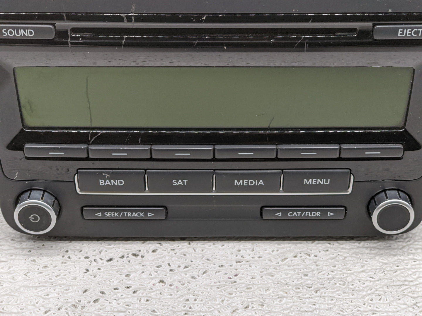 2014 Volkswagen Jetta Radio AM FM Cd Player Receiver Replacement P/N:1K0 035 164 F Fits Fits 2013 2015 OEM Used Auto Parts -
