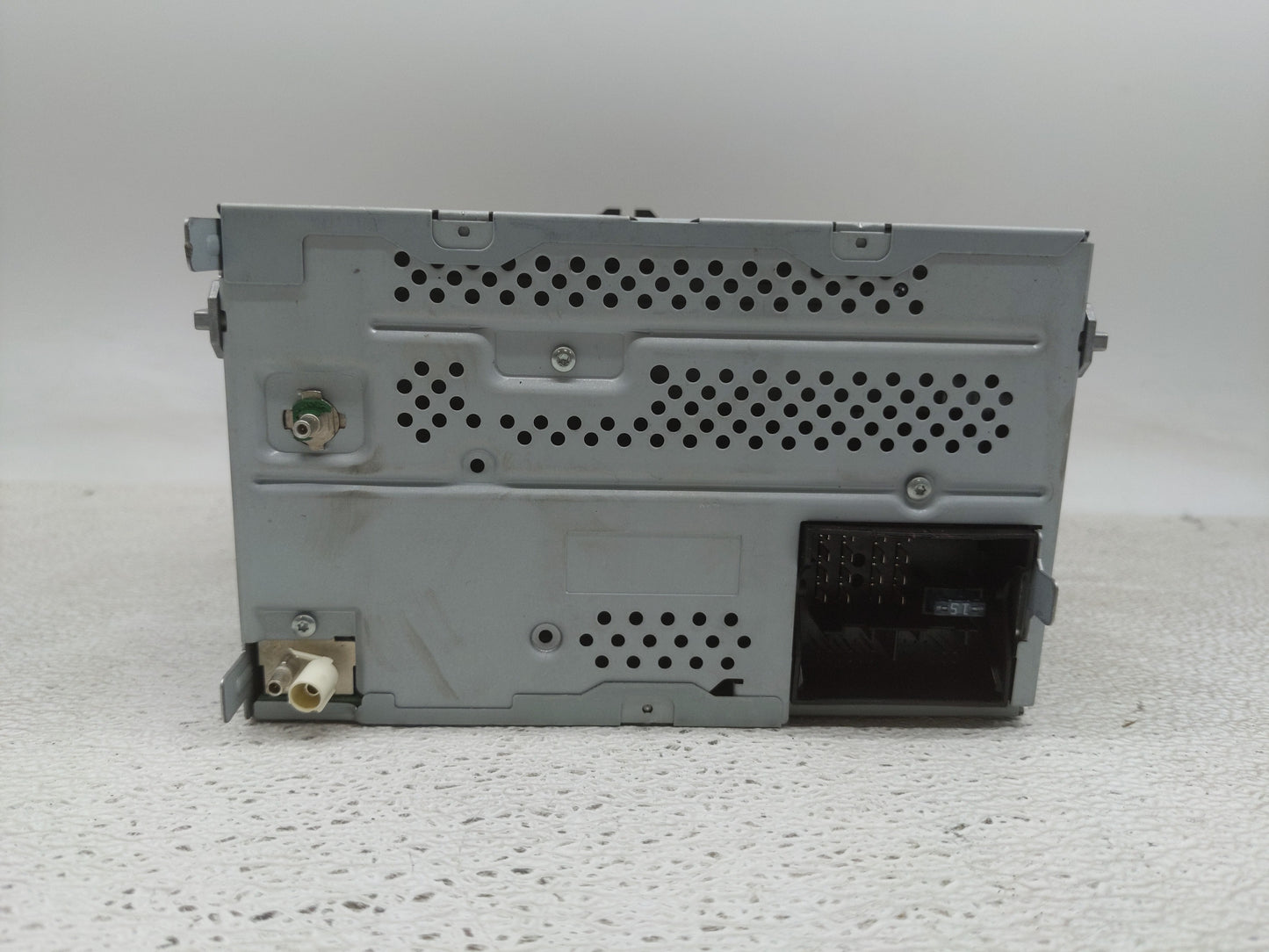 2014 Volkswagen Jetta Radio AM FM Cd Player Receiver Replacement P/N:1K0 035 164 F Fits Fits 2013 2015 OEM Used Auto Parts -